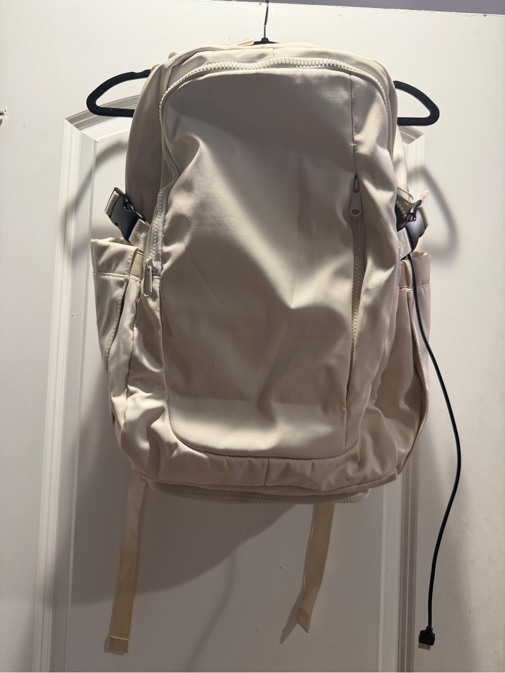 Cream Everyday Backpack - Travel Bag-Computer Compartment Shimmering Beige.